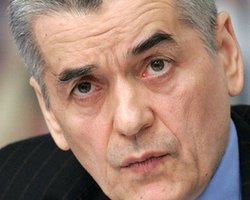 Заявление сделал странный персонаж. Онищенко прокомментировал сообщение о своей отставке