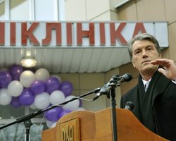 Ющенко предложил сторонникам Тимошенко пойти в церковь и покаяться