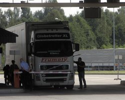 Россия заявила о возврате к штатной растаможке украинских товаров, - Миндоходов и сборов