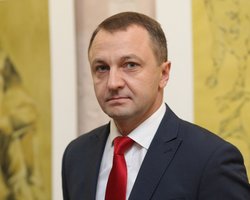 В Україні з'являться безкоштовні курси з вивчення української мови, — омбудсмен