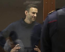 За тиждень до смерті Навального Байден обговорював з Шольцом його обмін, — WSJ