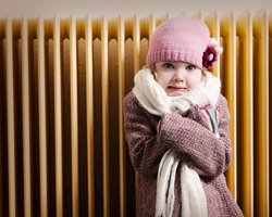 Возможны ли проблемы с отоплением из-за отключения света зимой, — эксперт по ЖКХ Олег Попенко