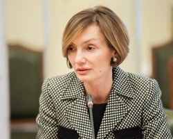 Отстранение Рожковой с должности замглавы Нацбанка угрожает курсу гривни, – НБУ