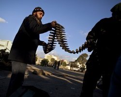Ливия: боевики захватили главный аэропорт в Триполи