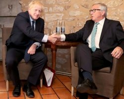 Джонсон Юнкеру: Британия выйдет из ЕС в запланированный день