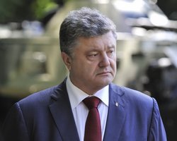 Порошенко позвал россиян в комиссию по сбитому Боингу