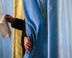 Оппоблок, Радикальная партия и Украинская стратегия балансируют на грани прохождения в Раду, – опрос