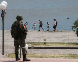 Российские оккупанты усиливают полицейский режим на Херсонщине, — ГУР Минобороны