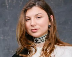 "Ни одна не виновата": финалистка Нацотбора Абие на сцене шокировала признанием о пережитых домогательствах (видео)