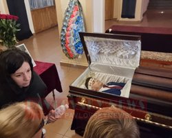 На похоронах нардепа Полякова произошел конфликт между его сожительницей Скороход и вдовой