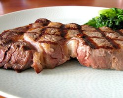 Во Франции бактерию E.coli  нашли в рубленых бифштексах