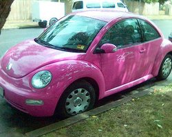 Розовый цвет автомобиля стал самым непопулярным в Украине, - исследование