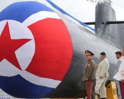 Кім Чен Ин змусив Путіна дати йому ядерні реактори для підводних човнів за допомогу у війні проти України