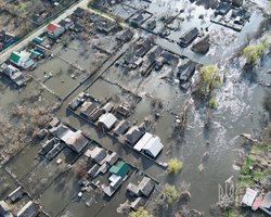 Снігопади зруйнували шлюз греблі: у Краматорську затопило близько 260 будинків, — влада (фото)
