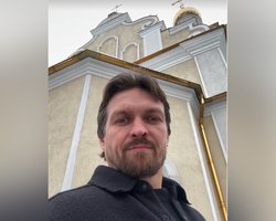 Усик 7 января поздравил украинцев с Рождеством: как боксер отреагировал на критику (видео)