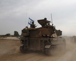 Другу ніч поспіль: ЦАХАЛ здійснив новий рейд у Сектор Гази (відео)