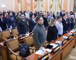 Одежда и аксессуары по цене квартир: журналисты подсчитали стоимость луков одесских депутатов