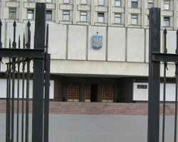 В ЦИКе обеспокоены вводом данных на сайт из трех округов