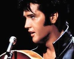 Оппозиция собрала меньше людей в защиту украинского языка, чем пришло на концерт гомосека Пресли, - депутат ПР