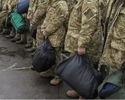 Мобилизация 2025 касается пенсионеров 60+: кого могут вернуть на службу