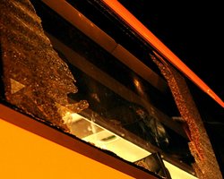 В Харькове забросали тяжелыми предметами автобусы ФК Шахтер