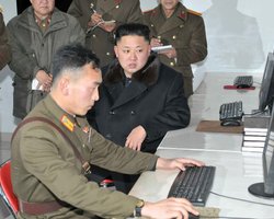 Кім Чен Ин може відправити 100 тисяч військових до України, — ЗМІ