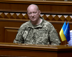 На фоне скандальных обвинений: Зеленский уволил командующего Содоля