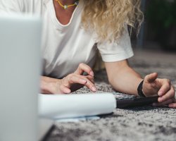 Новые правила для ФЛП: кто зарабатывает более 1 млн грн, будет платить 20% НДС, — законопроект