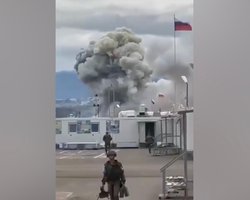 "Наш склад въе**ли": появилось видео удара Азербайджана по базе миротворцев РФ в Карабахе