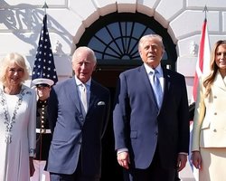 Битва вбрань на найвищому рівні: Камілла і Меланія вразили публіку (фото)