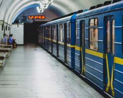 Для 648 000 семей Киева вернули свет: как работает метро и электротранспорт, — КГГА