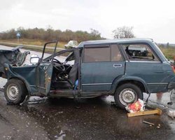 Лобовое столкновение в Донецкой области: есть погибшие