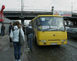 Водители маршруток в Киеве отказываются работать в условиях локдауна