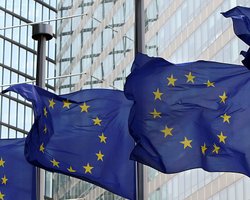 Подвійні стандарти Брюсселя: як політики дискредитують ЄС