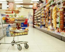 Цены на продукты в Украине резко вырастут: в чем причина и к чему готовиться