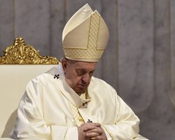 Папа Римський помолився за вбитого під Авдіївкою бійця ЗСУ і показав його речі