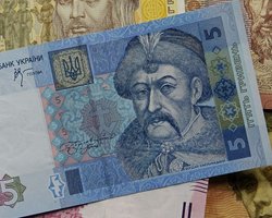 Перестануть бути грошима: які гривні з 2 березня не приймуть магазини і що з ними робити