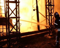 Без світла сотні тисяч споживачів: РФ масовано вдарила по енергооб'єктах України