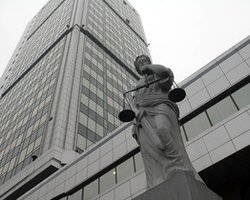 Кого еще помиловали вместе с Луценко указом Президента