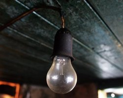 Відключення електроенергії в Україні: коли і чому не буде електрики 18 червня