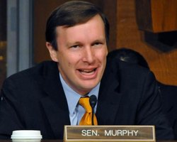 Сенатор-демократ призвал Белый дом не восстанавливать дипотношения с Беларусью