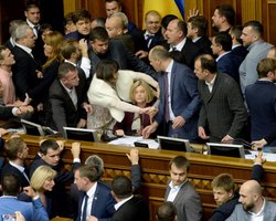 Депутаты так и не рассмотрели законопроекты о реинтеграции Донбасса