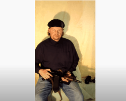 "Меня 15 лет исправляют, но я не исправился". Луцкий террорист написал книгу "Философия преступника"