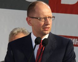 Батьківщина обнародовала список снятых в пользу УДАРа кандидатов