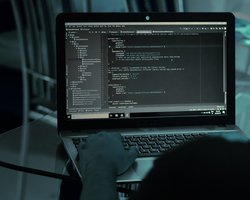 Зашифровали и удалили данные: украинские хакеры атаковали "Росводоканал" — СМИ (фото)