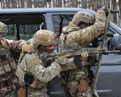 Оккупантам в Авдеевке могли помогать "ждуны": в Украине еще есть "спящие агенты" РФ (видео)