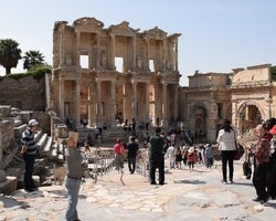 Турция будет принимать украинских туристов с 1 июля, – МИД