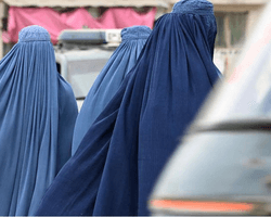 Должны рожать детей: Талибан объяснил почему не будет женщин в правительстве