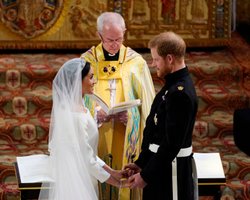 Архиепископ Кентерберийский ответил на слова Меган Маркл о тайной свадьбе в саду