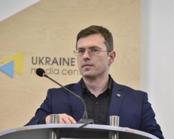 Кабмін призначив нового головного санлікаря. Що відомо про Ігоря Кузіна
